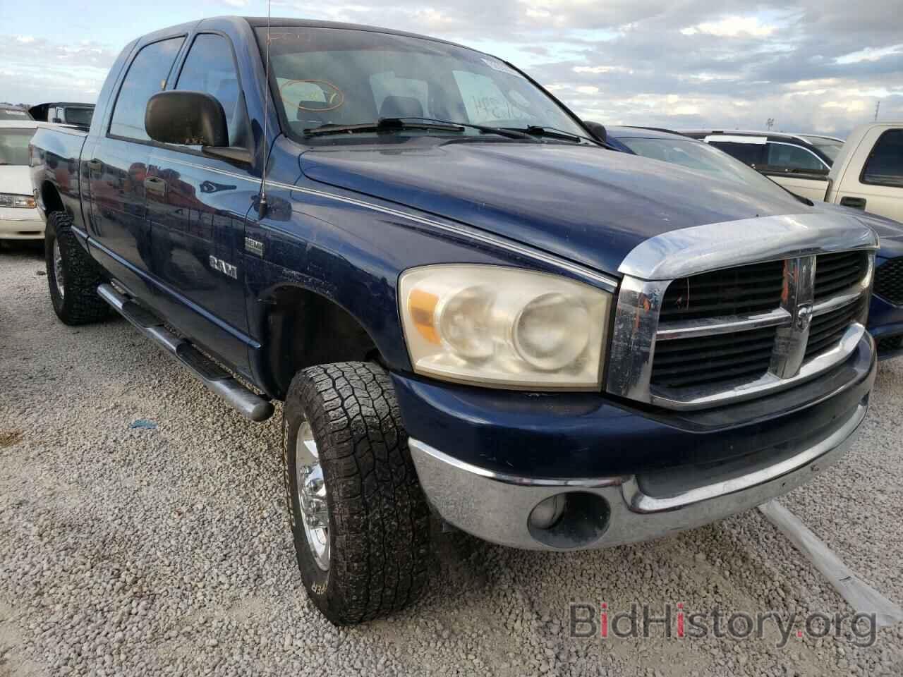 Фотография 3D7KS19D98G127048 - DODGE RAM 1500 2008