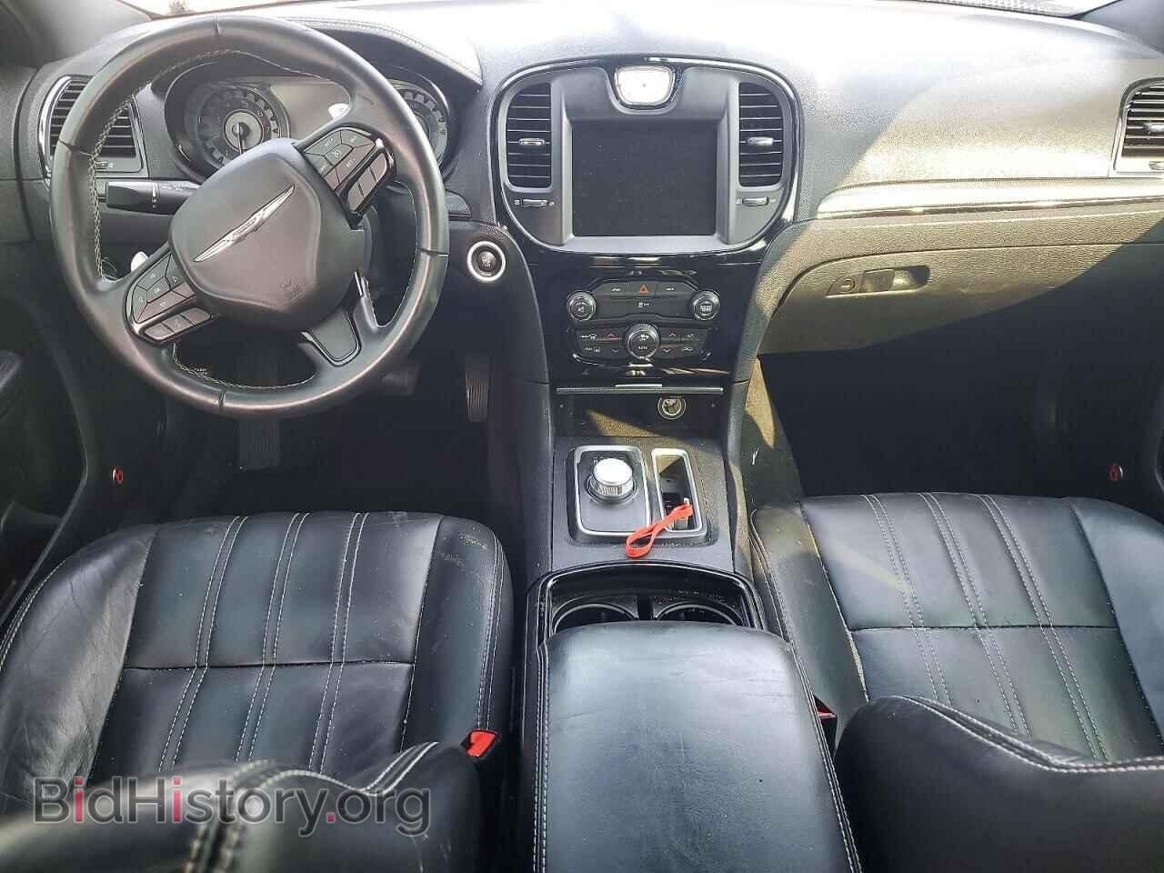 2016 CHRYSLER 300 - VIN: 2C3CCAGG8GH167911 - Photo 8