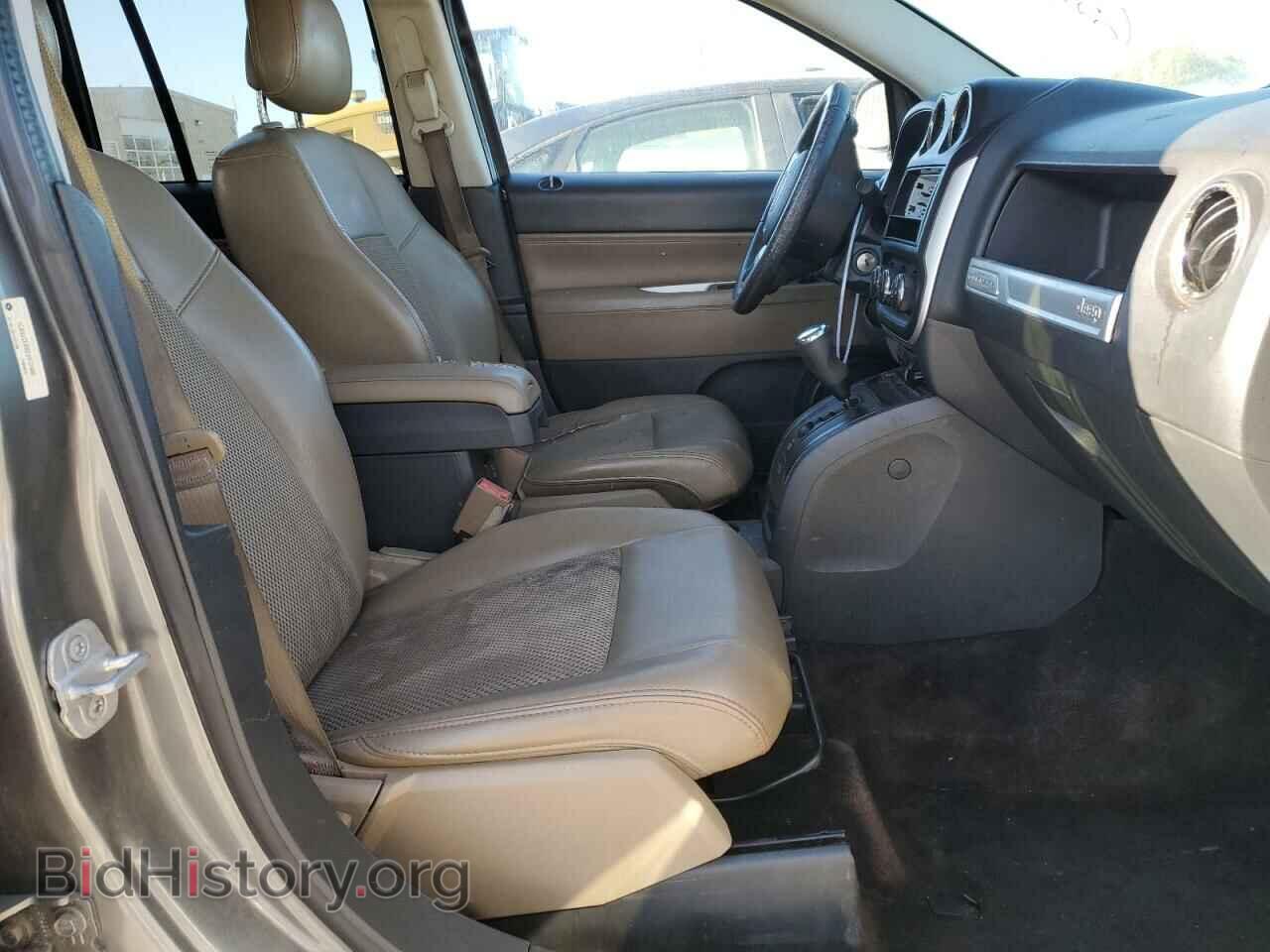 2014 JEEP COMPASS - VIN: 1C4NJCEB8ED512460 - Фото 5