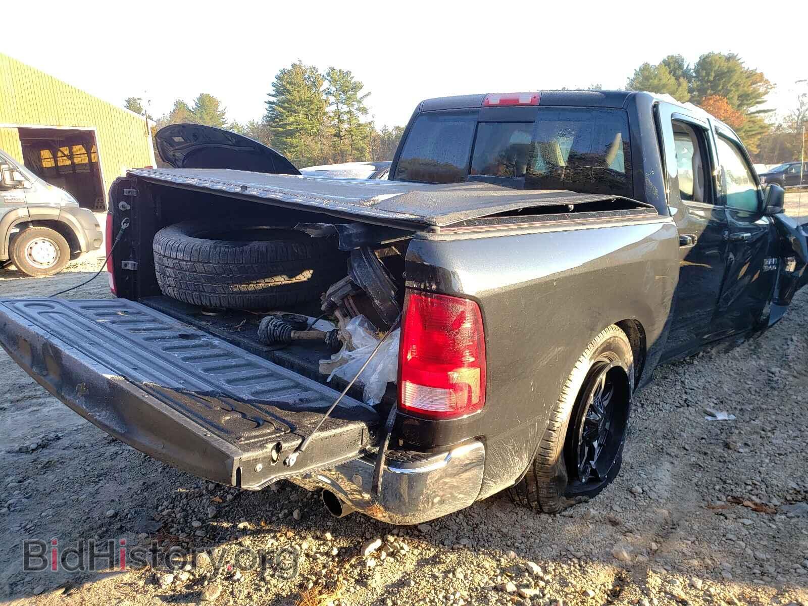 2017 RAM 1500 - VIN: 3C6RR7LT2HG593824 - Фото 4