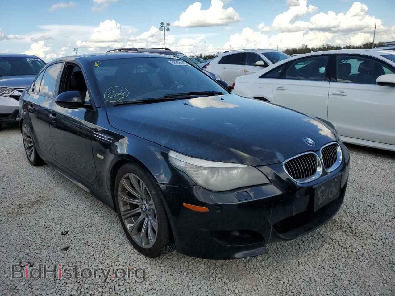 Photo WBSNB9C5XAC043197 - BMW M5 2010