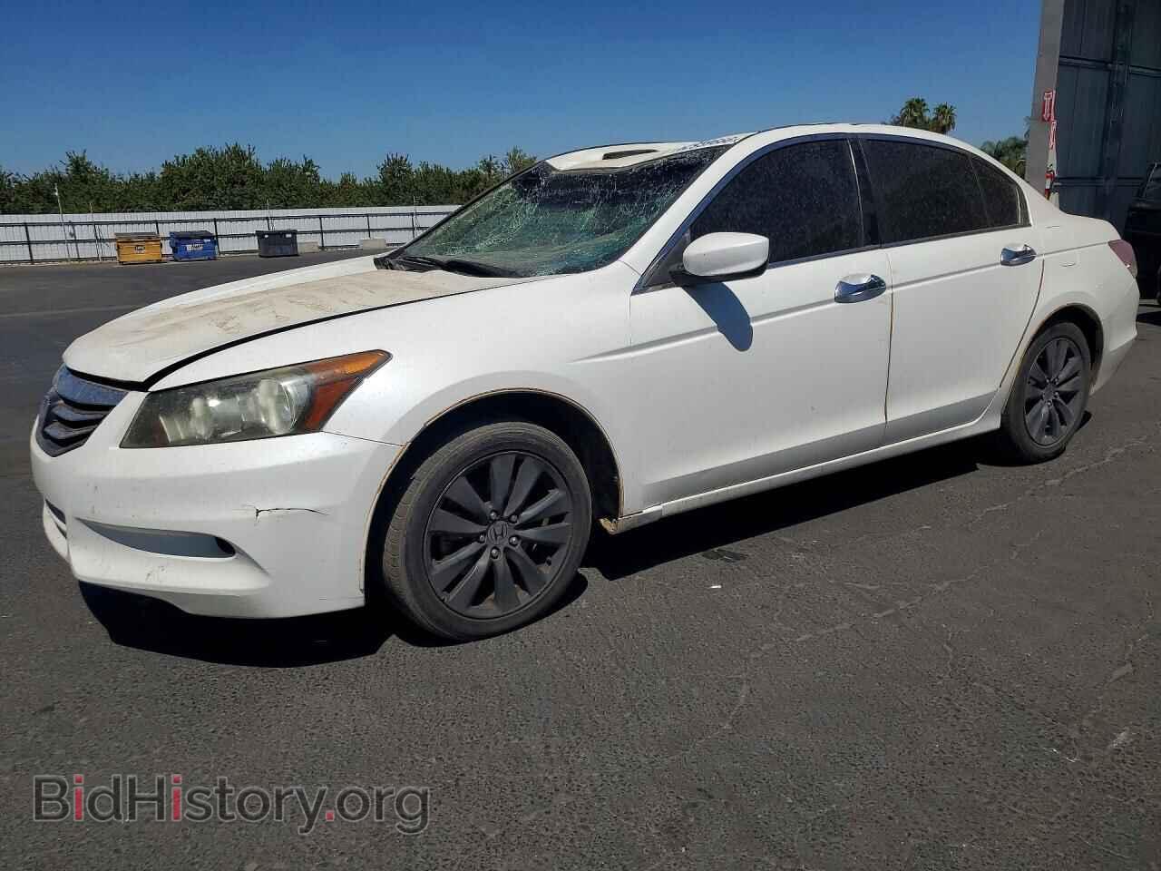 Фотография 1HGCP3F71CA005514 - HONDA ACCORD 2012