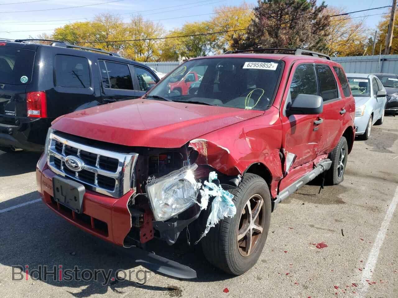 2010 FORD ESCAPE - VIN: 1FMCU0D79AKC15614 - Фото 2