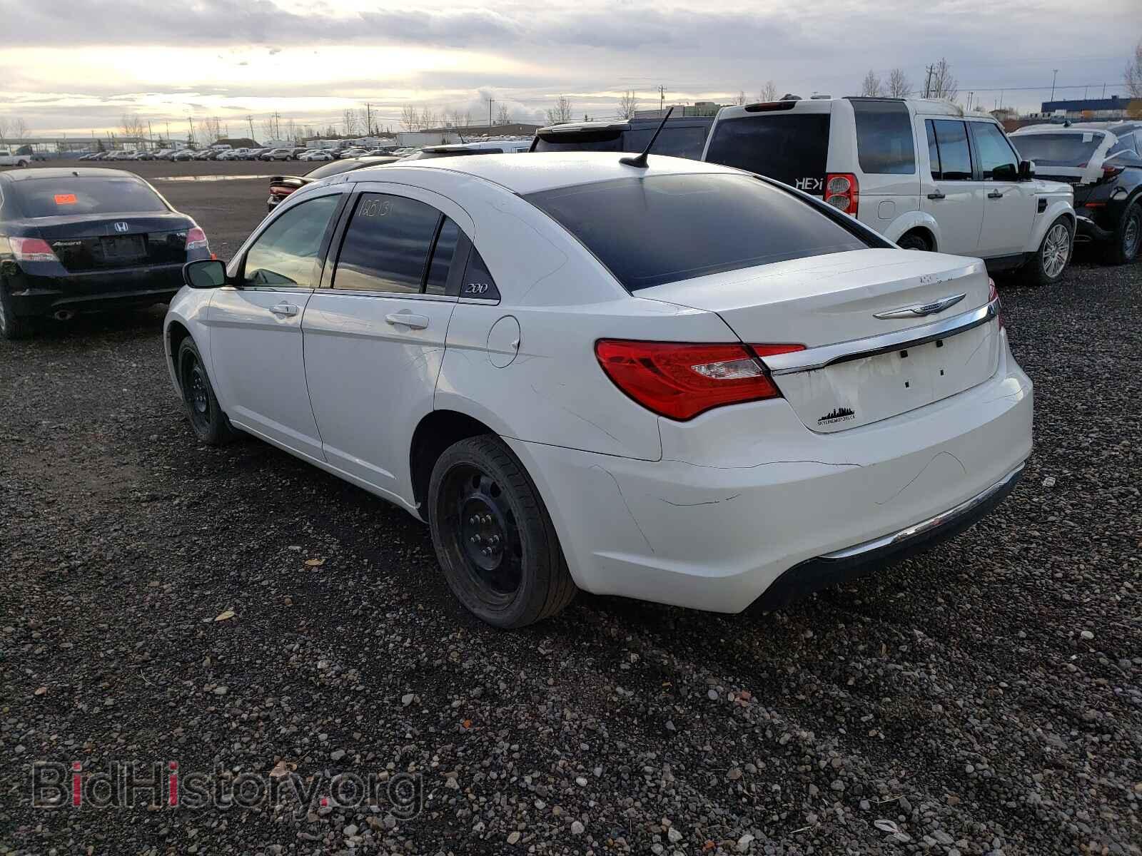 2013 CHRYSLER 200 - VIN: 1C3CCBAB3DN543694 - Фото 3