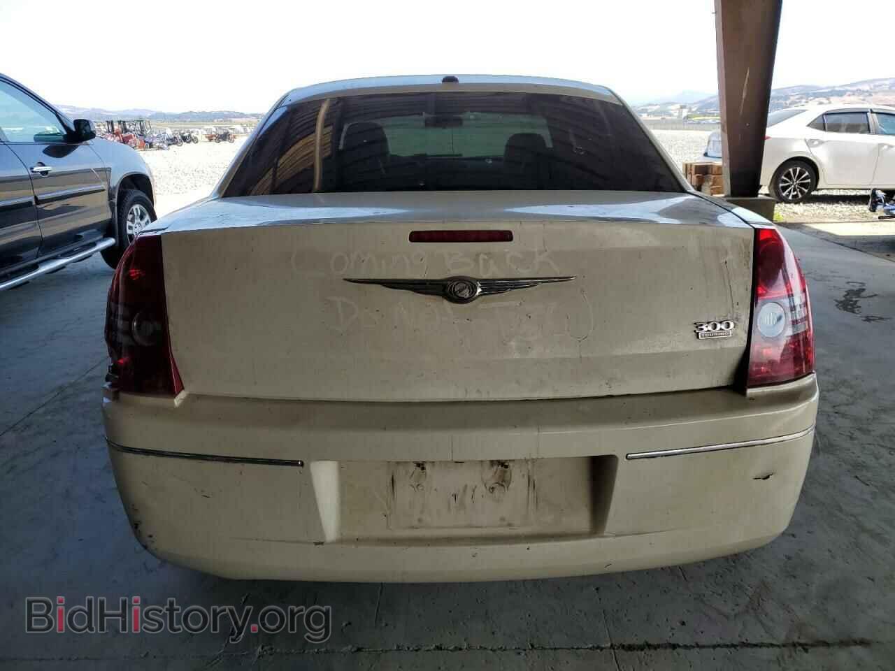 2010 CHRYSLER 300 - VIN: 2C3CA5CV3AH315343 - Фото 6