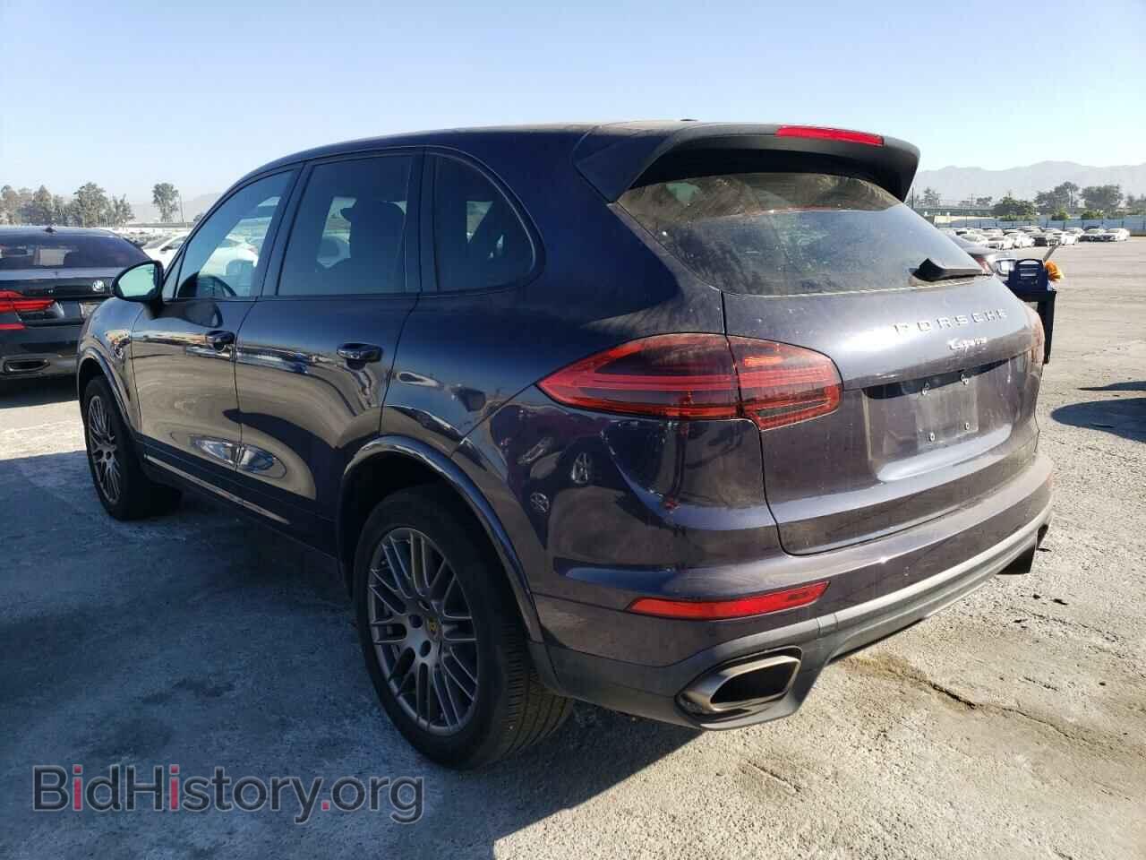 2018 PORSCHE CAYENNE - VIN: WP1AA2A26JKA00473 - Фото 2