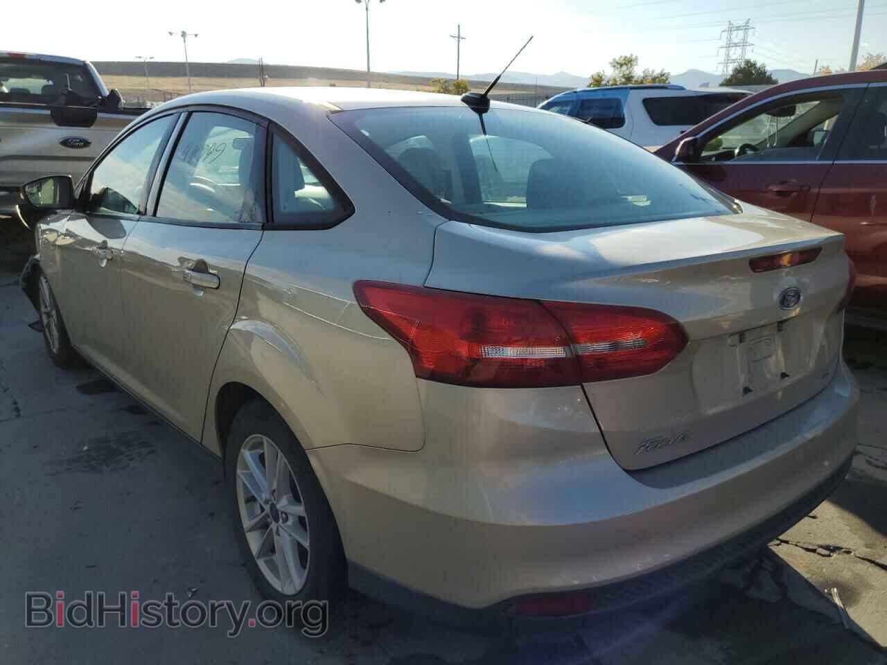 2017 FORD FOCUS - VIN: 1FADP3F23HL328925 - Фото 3
