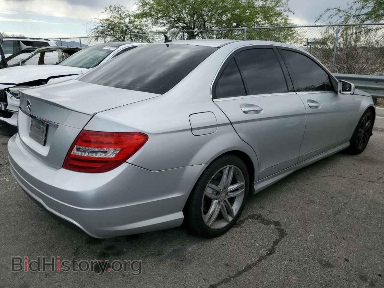 2014 MERCEDES-BENZ C-CLASS - VIN: WDDGF4HB8EA959924 - Фото 3