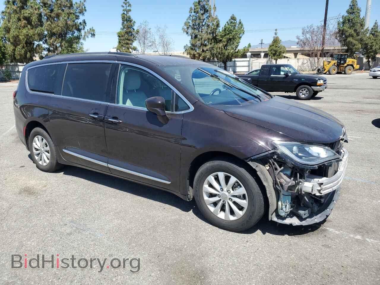 2017 CHRYSLER PACIFICA - VIN: 2C4RC1BG0HR635672 - Photo 4