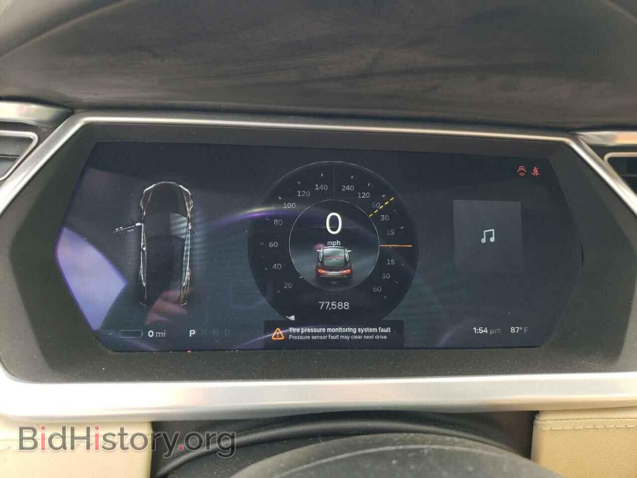 2013 TESLA MODEL S - VIN: 5YJSA1AC2DFP11307 - Фото 9