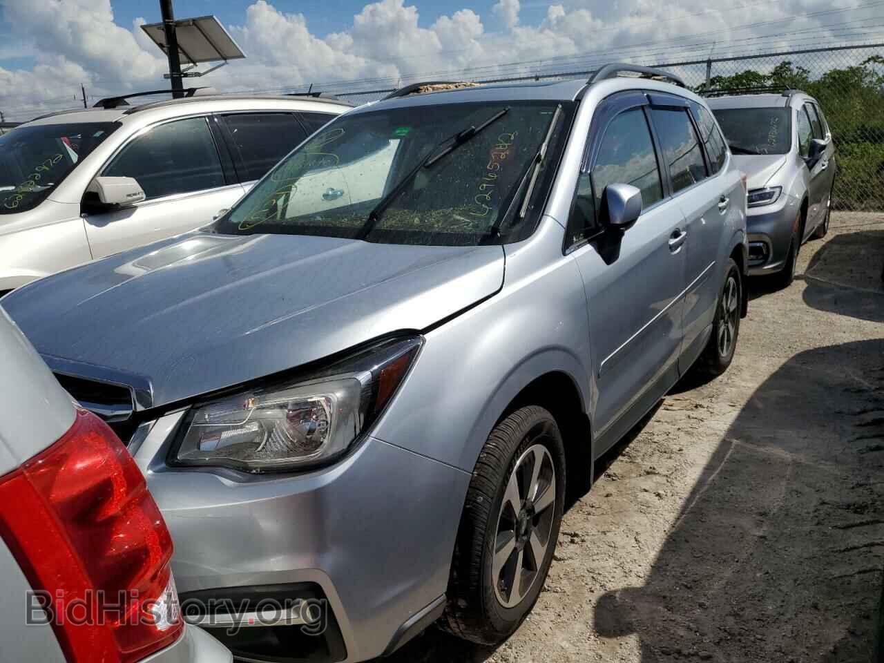 2017 SUBARU FORESTER - VIN: JF2SJALC8HH421576 - Фото 2