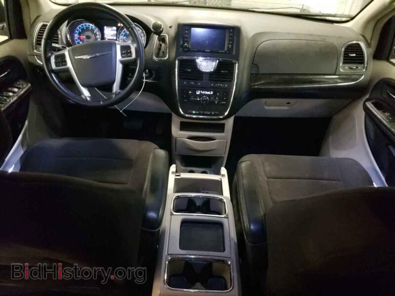 2011 Chrysler MINIVAN (VIN 2A4RR5DG2BR677040) — фото 8 из 13