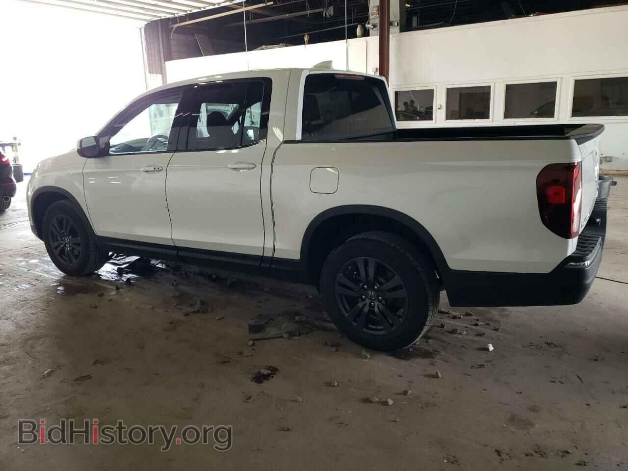 2019 HONDA RIDGELINE - VIN: 5FPYK3F11KB046981 - Фото 2