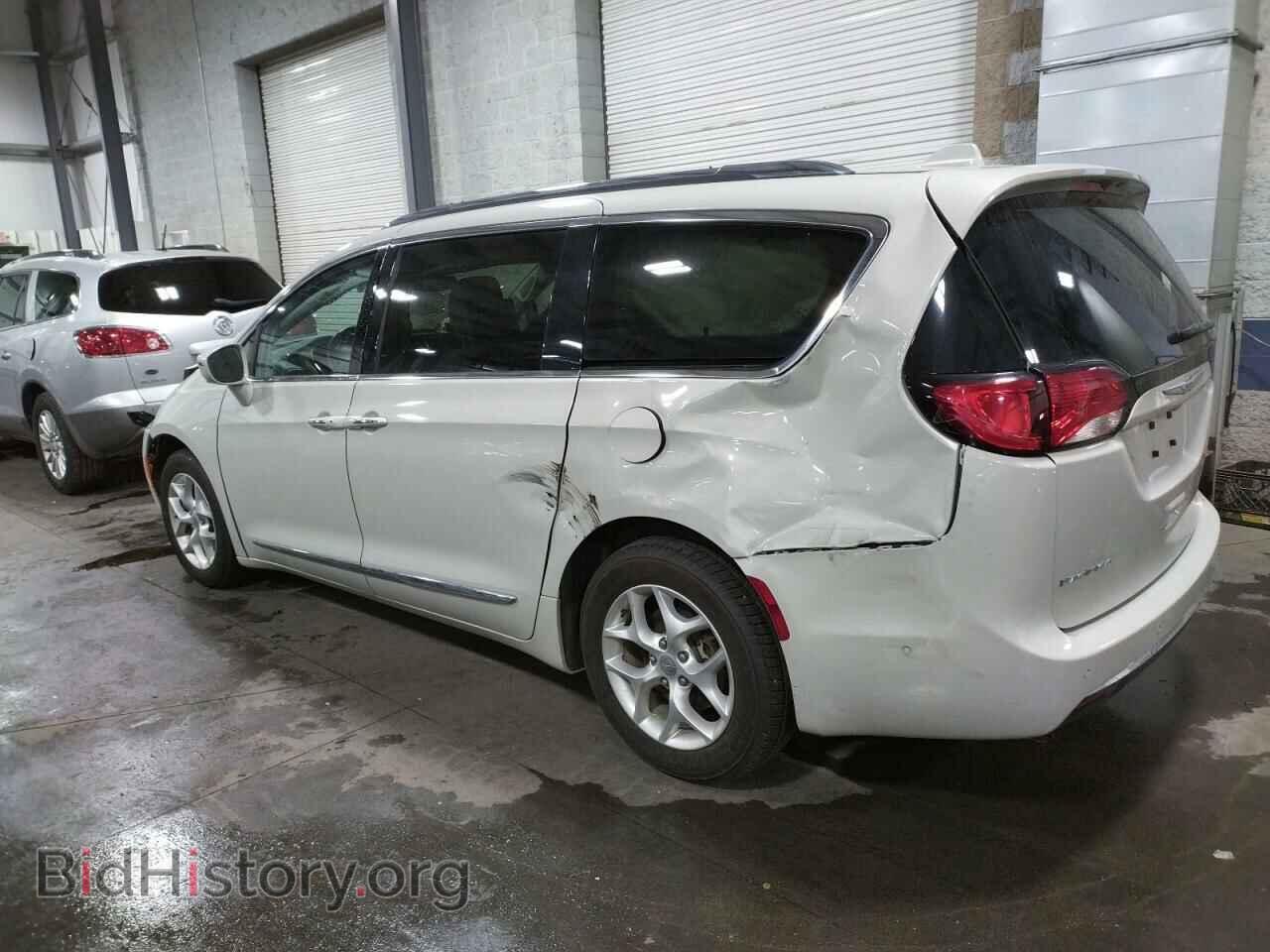 2017 CHRYSLER PACIFICA - VIN: 2C4RC1EG3HR577164 - Photo 2