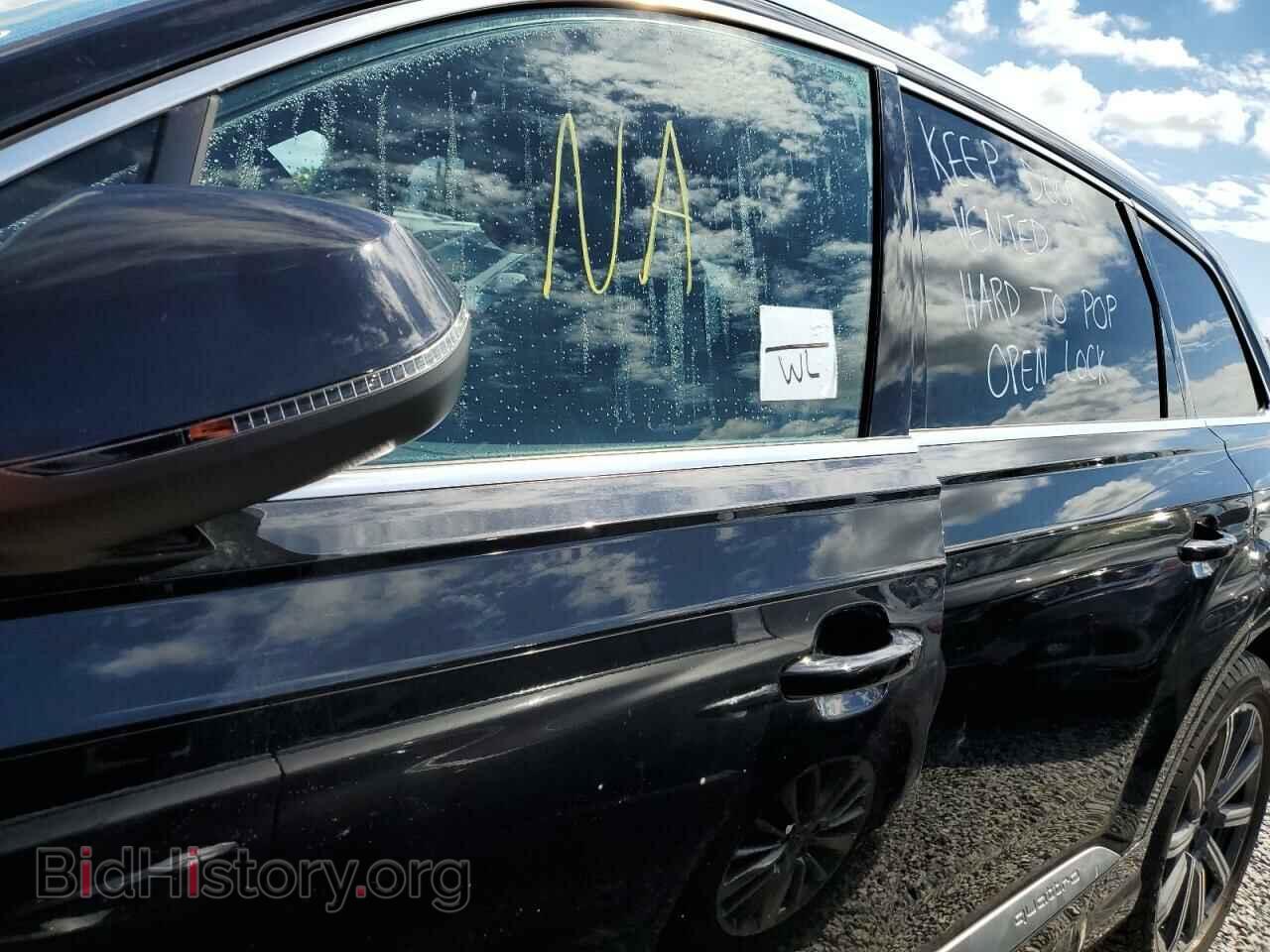 2017 AUDI Q7 - VIN: WA1LAAF70HD026181 - Фото 9