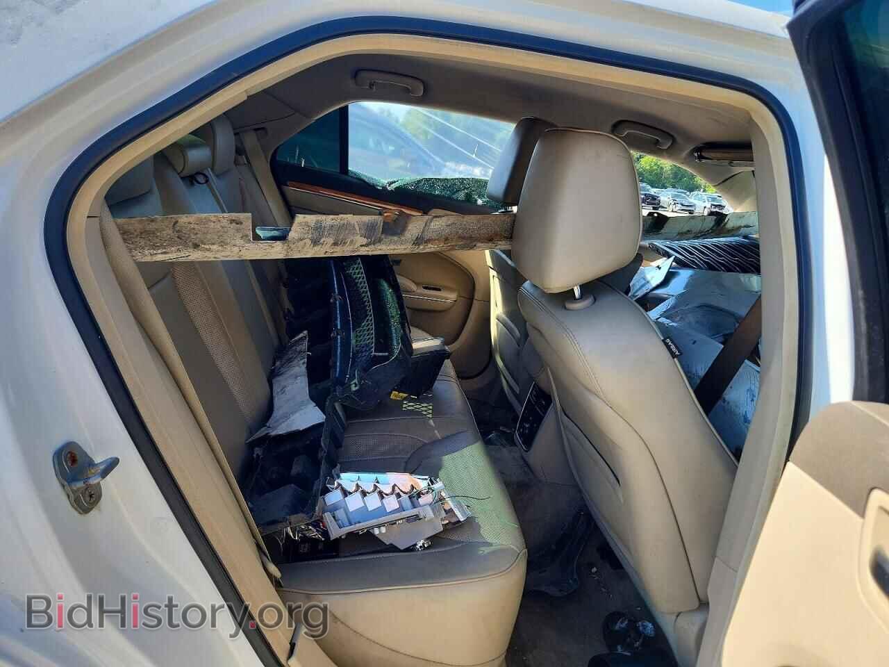 2014 CHRYSLER 300 - VIN: 2C3CCAKGXEH260403 - Photo 10