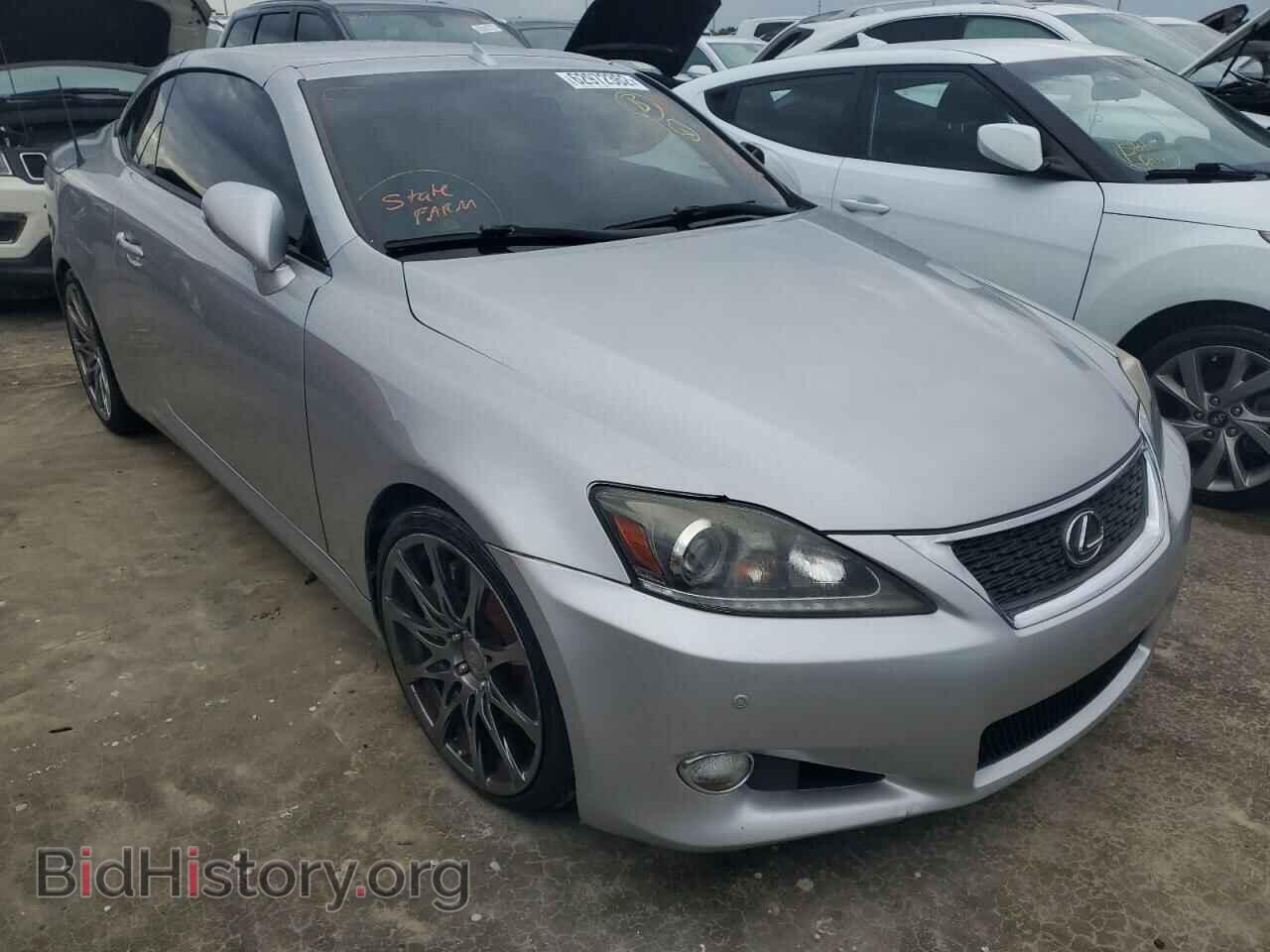 Photo JTHFE2C29B2505772 - LEXUS IS 2011
