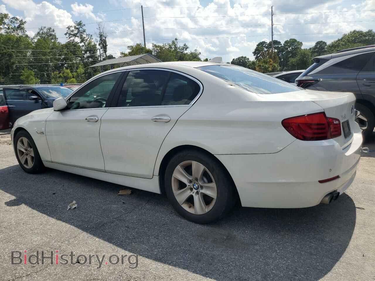 2013 BMW 5 SERIES - VIN: WBAXG5C56DDY30640 - Фото 2