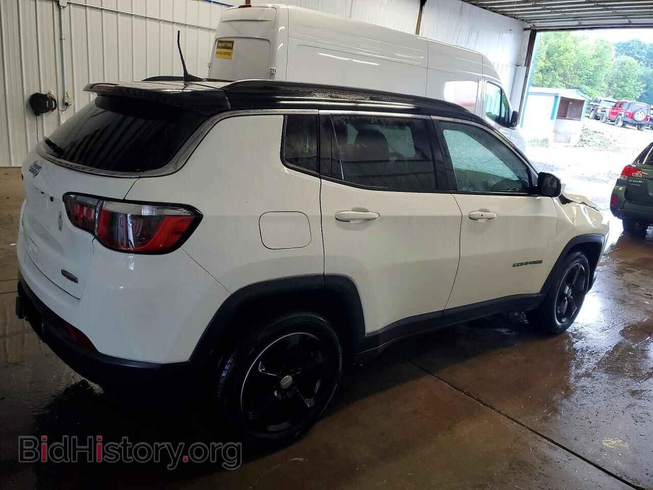 2018 JEEP COMPASS - VIN: 3C4NJDBB4JT241153 - Фото 3