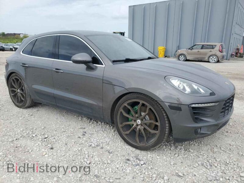 2016 Porsche MACAN (VIN WP1AB2A55GLB50679) — photo 4 of 16