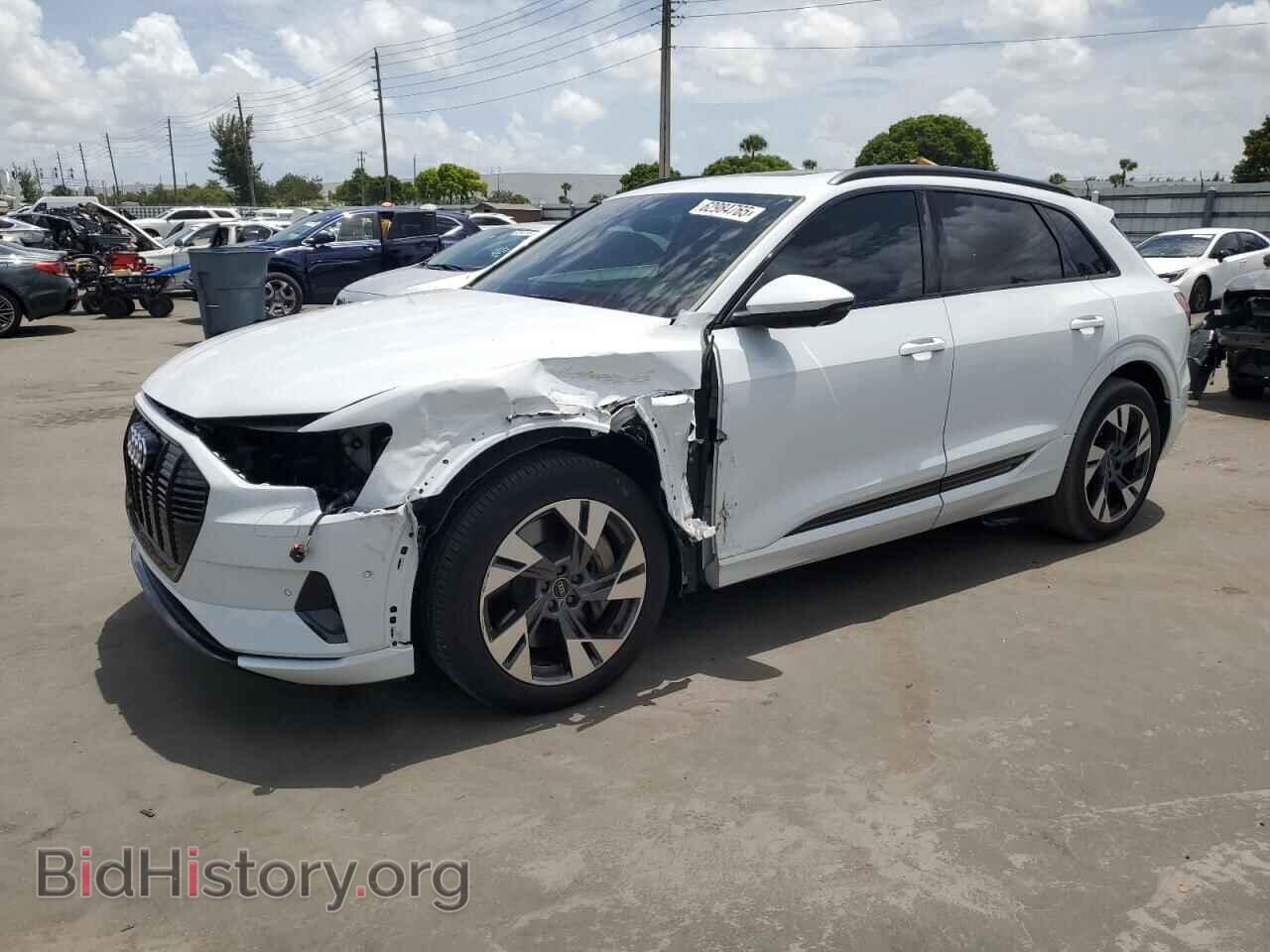Фотография WA1AAAGE2MB012681 - AUDI E-TRON 2021