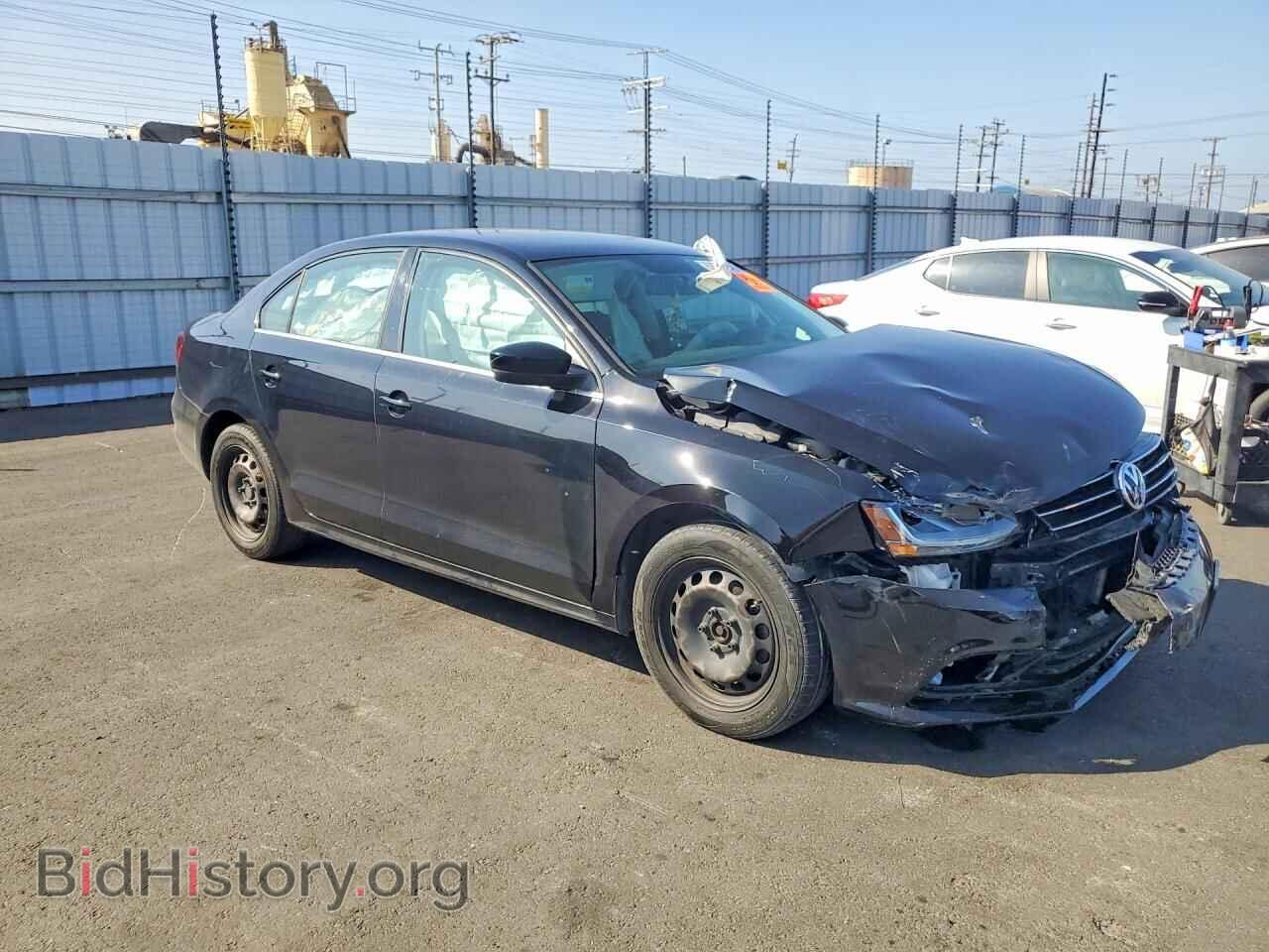 2017 VOLKSWAGEN JETTA - VIN: 3VW2B7AJ0HM399419 - Photo 4