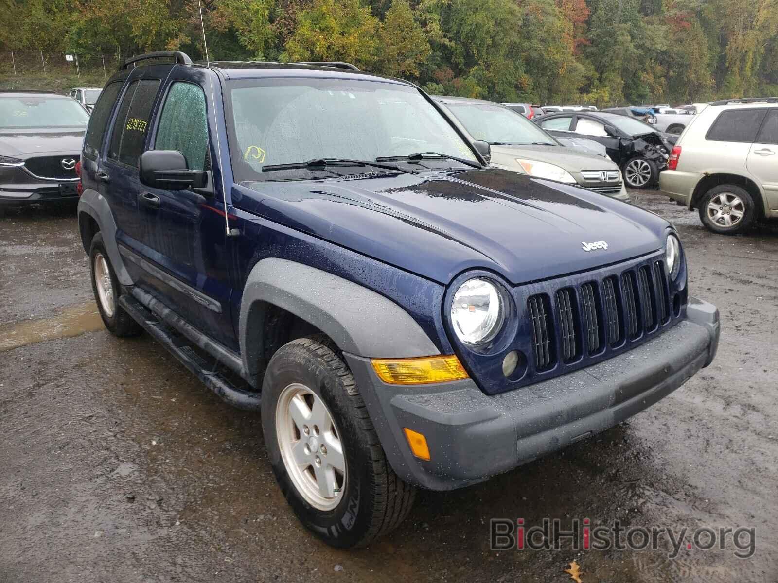 Photo 1J4GL48K47W531500 - JEEP LIBERTY 2007