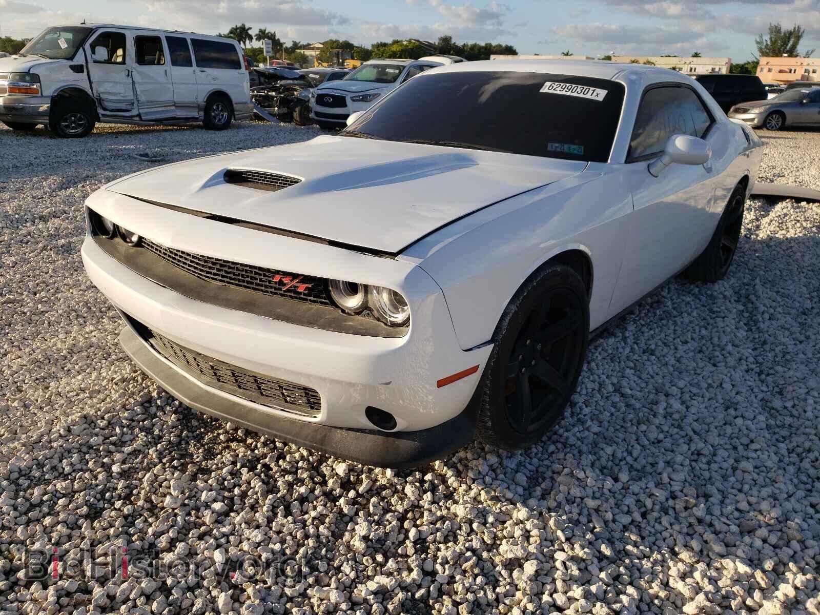 2016 DODGE CHALLENGER - VIN: 2C3CDZFJXGH102017 - Фото 2