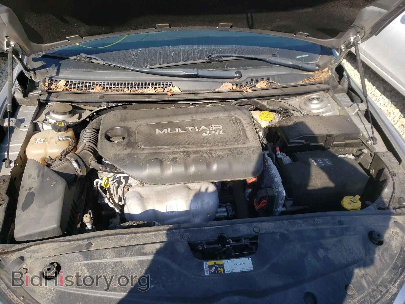2016 CHRYSLER 200 - VIN: 1C3CCCAB7GN150789 - Photo 7