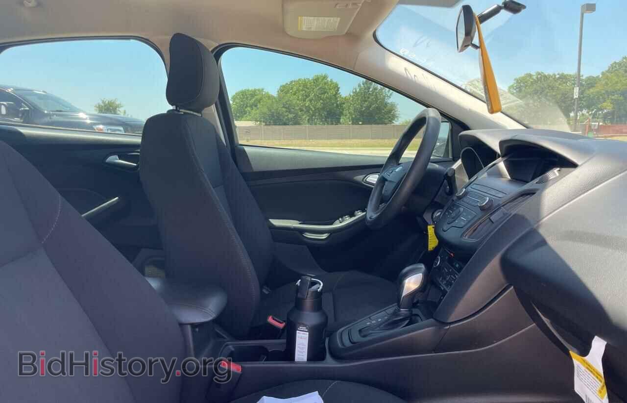 2018 FORD FOCUS - VIN: 1FADP3FE8JL216332 - Фото 5
