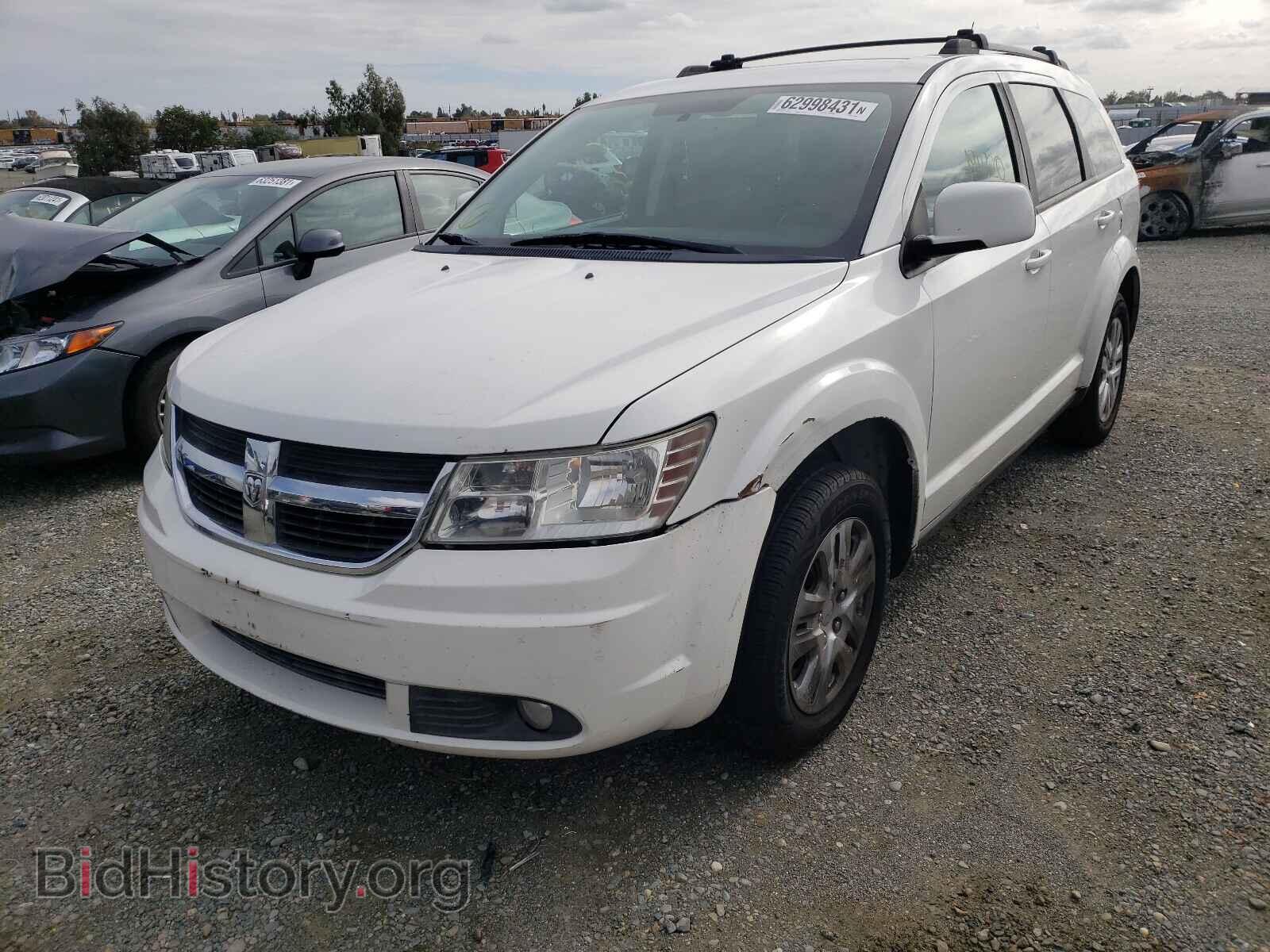 2010 DODGE JOURNEY - VIN: 3D4PG5FV8AT115897 - Фото 2
