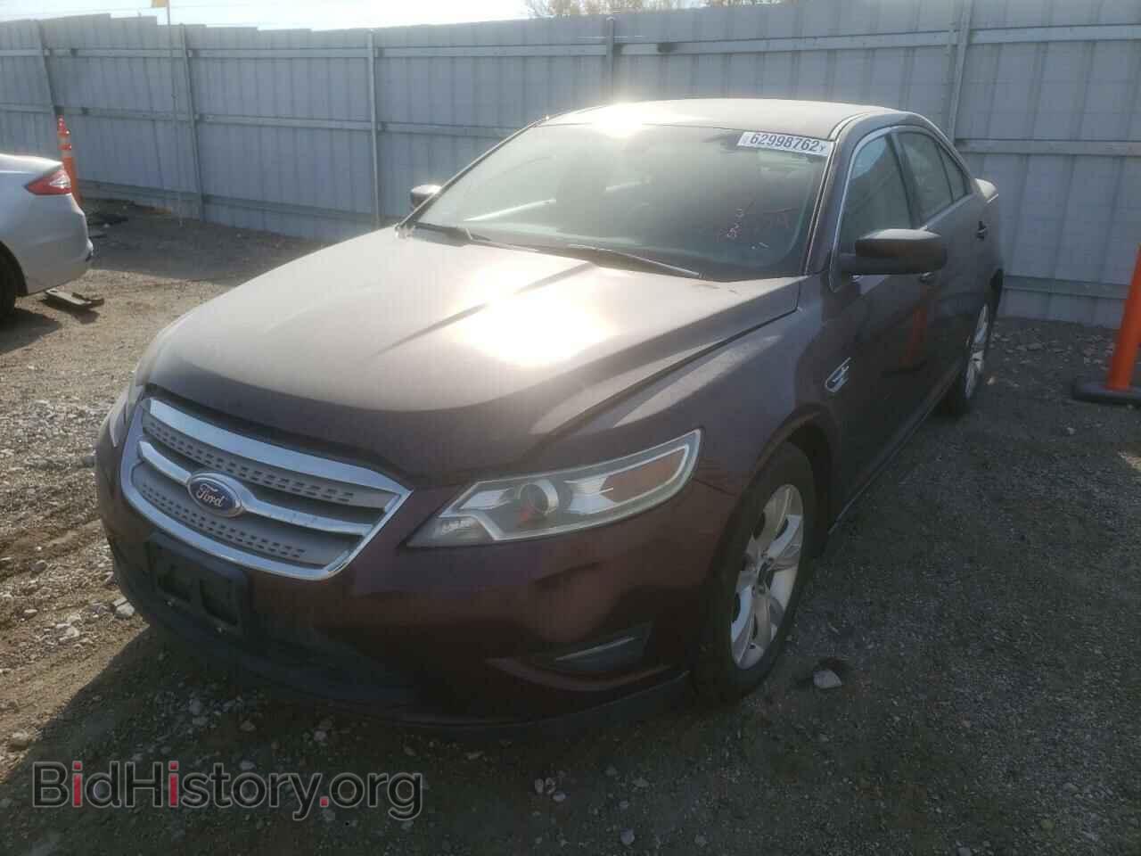 2011 FORD TAURUS - VIN: 1FAHP2HW6BG178224 - Фото 2