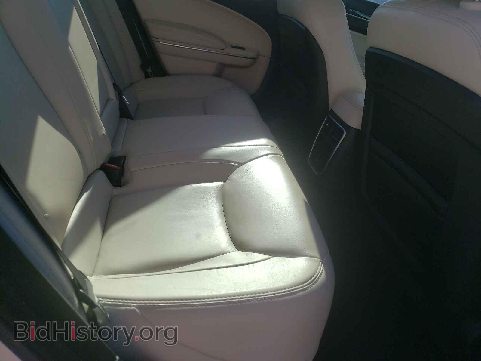 2017 CHRYSLER 300 - VIN: 2C3CCAAG7HH567162 - Фото 6