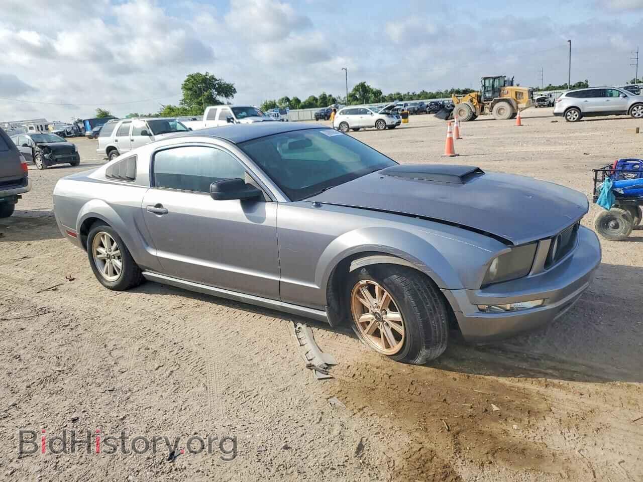 2007 FORD MUSTANG - VIN: 1ZVFT80N275305280 - Фото 4