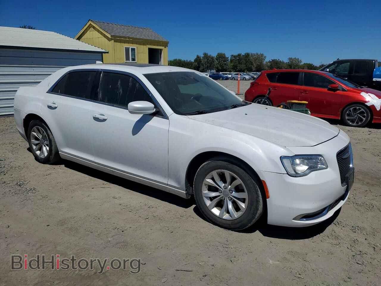 2016 CHRYSLER 300 - VIN: 2C3CCAAG4GH224565 - Фото 4