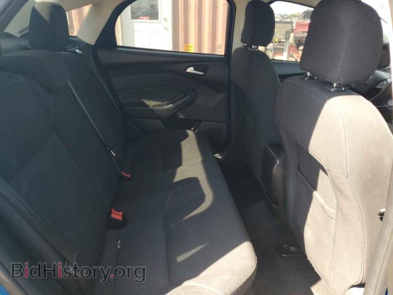 2016 Ford FOCUS (VIN 1FADP3FE3GL314922) — фото 10 из 15