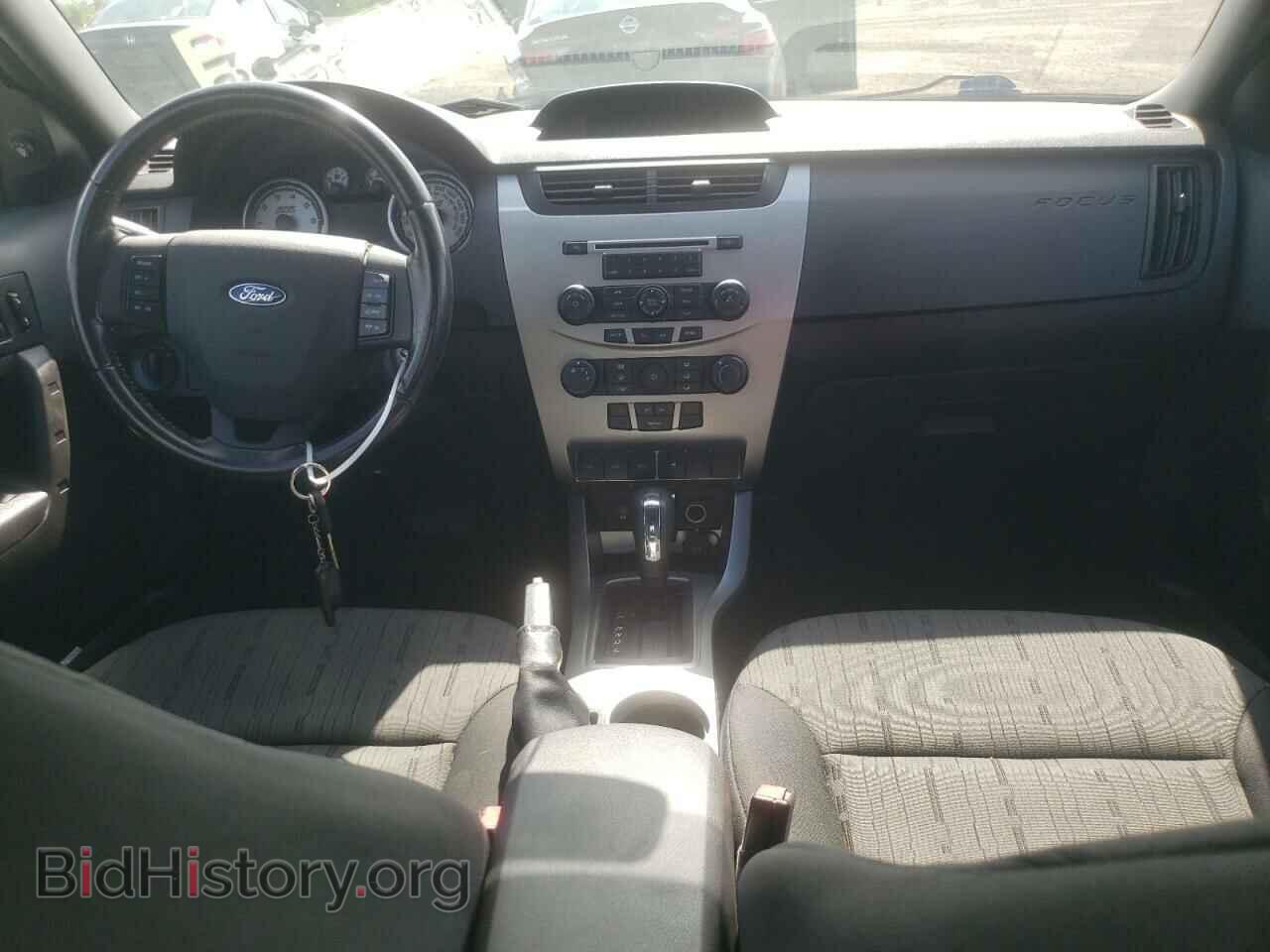 2010 FORD FOCUS - VIN: 1FAHP3FN2AW172697 - Фото 8
