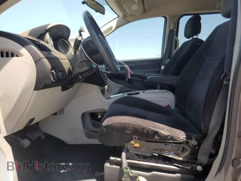 2016 Dodge CARAVAN (VIN 2C4RDGCG9GR275489) — photo 7 of 13