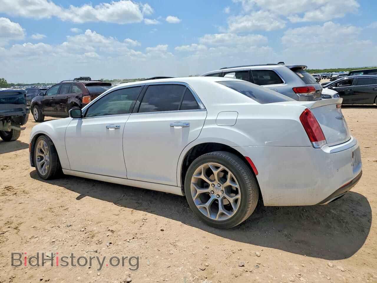2016 CHRYSLER 300 - VIN: 2C3CCAPT6GH278163 - Photo 2