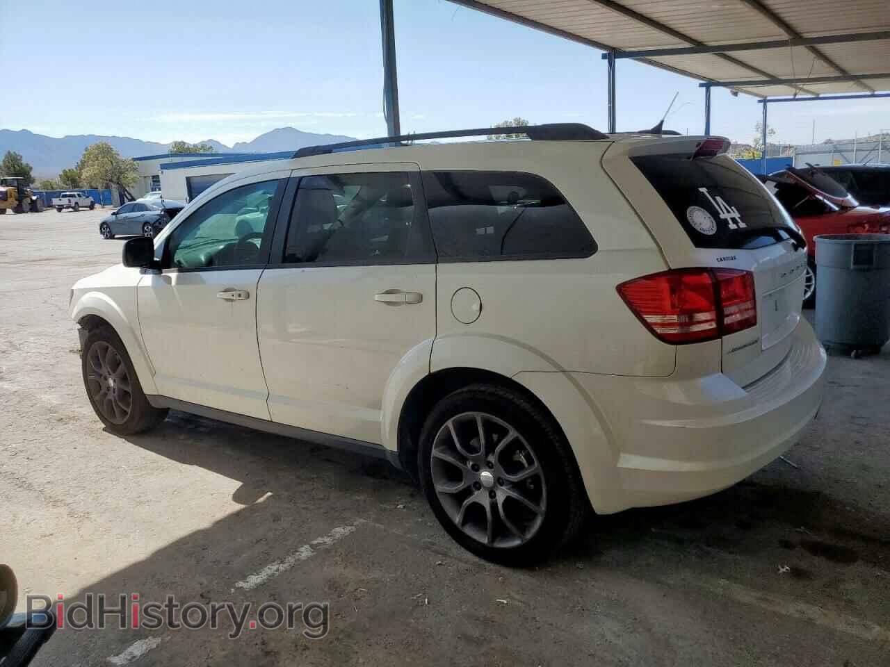 2016 DODGE JOURNEY - VIN: 3C4PDCAB2GT233136 - Фото 2