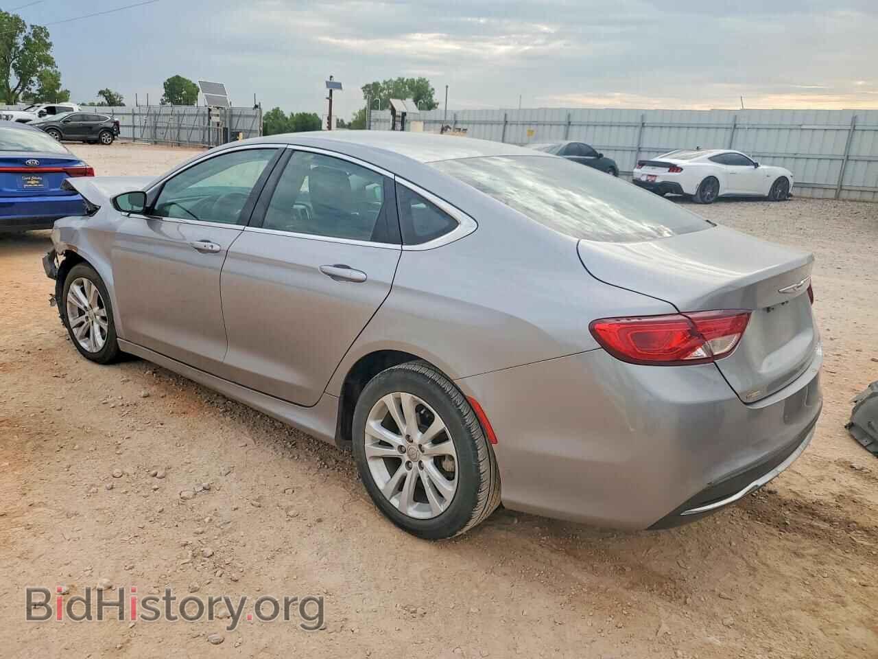 2015 CHRYSLER 200 - VIN: 1C3CCCAB4FN700223 - Photo 2
