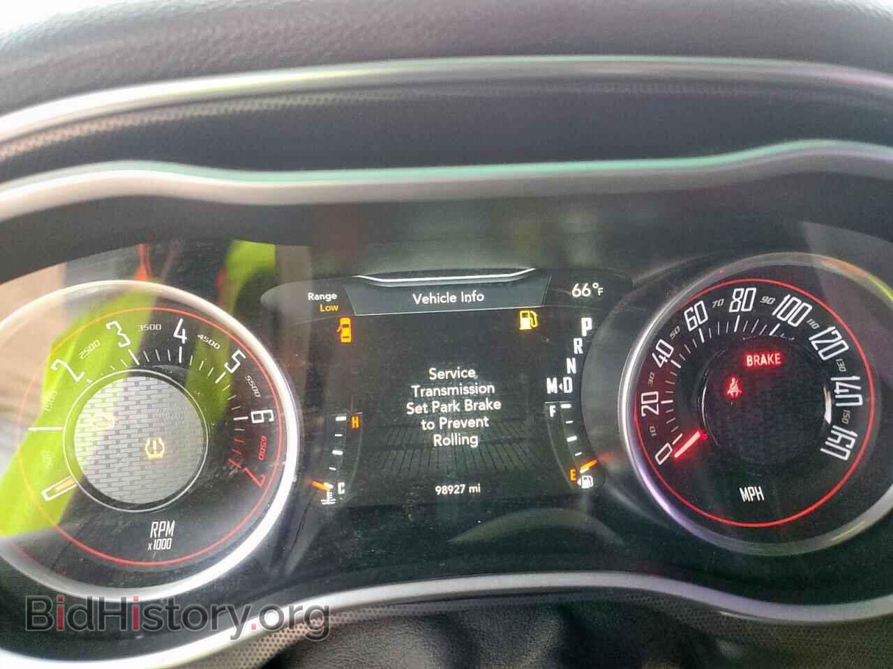 2016 DODGE CHALLENGER - VIN: 2C3CDZAG4GH256900 - Фото 9