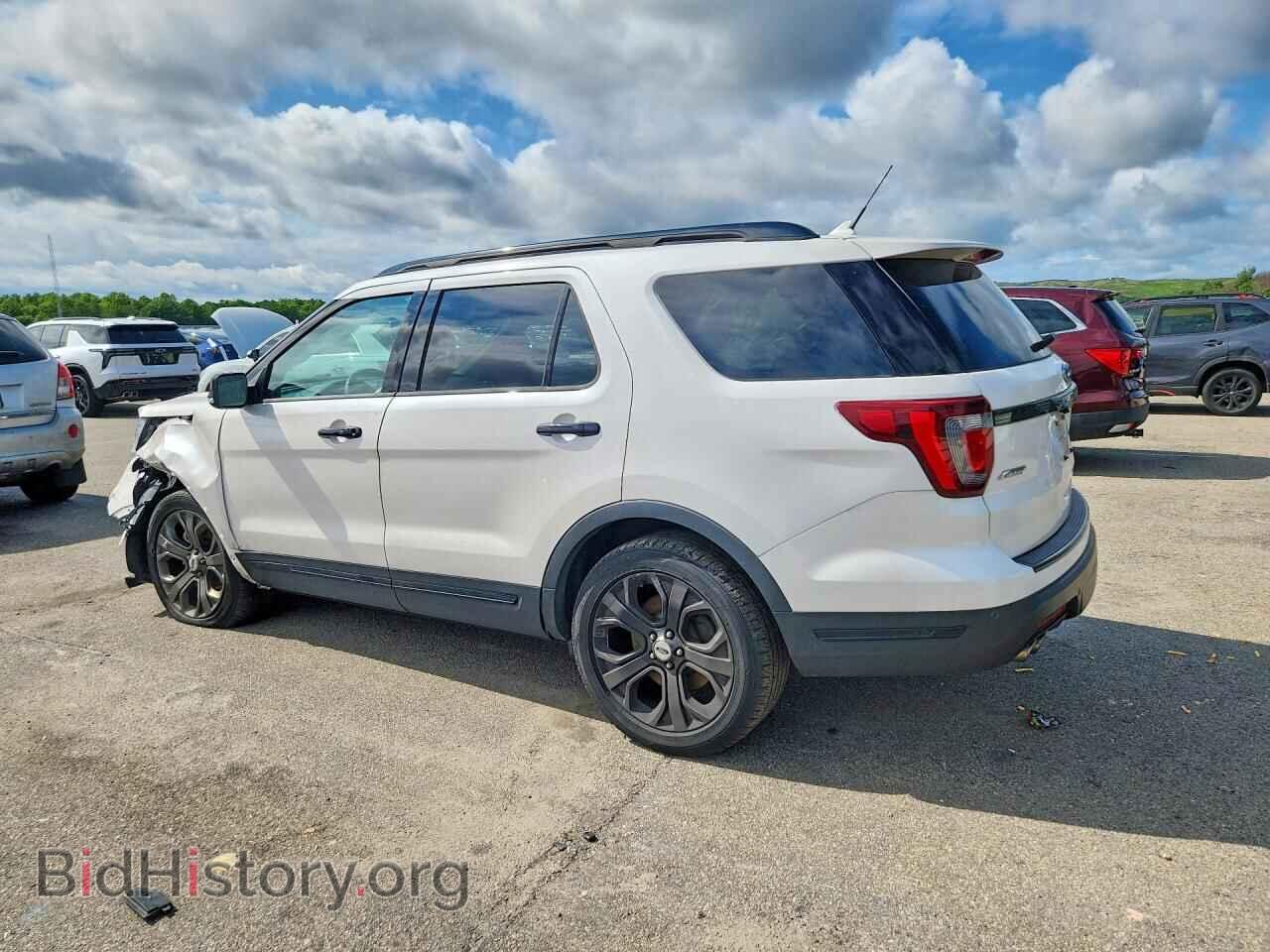 2018 FORD EXPLORER - VIN: 1FM5K8GT0JGB37619 - Photo 2