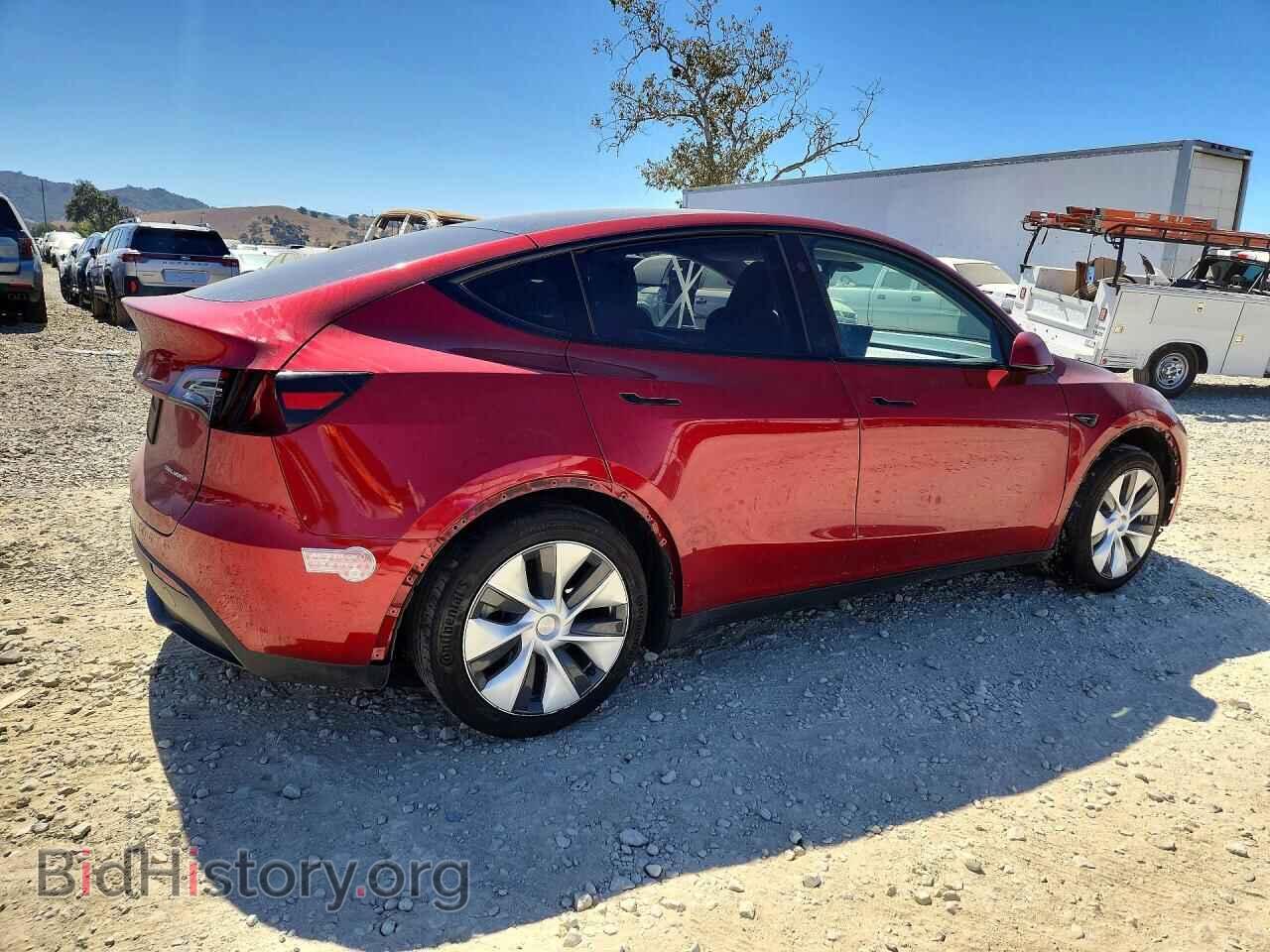 2024 TESLA MODEL Y - VIN: 7SAYGAEE5RF981338 - Photo 3