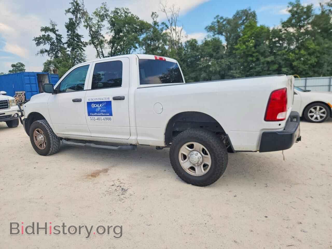 2016 RAM 2500 - VIN: 3C6TR5CTXGG329954 - Photo 2