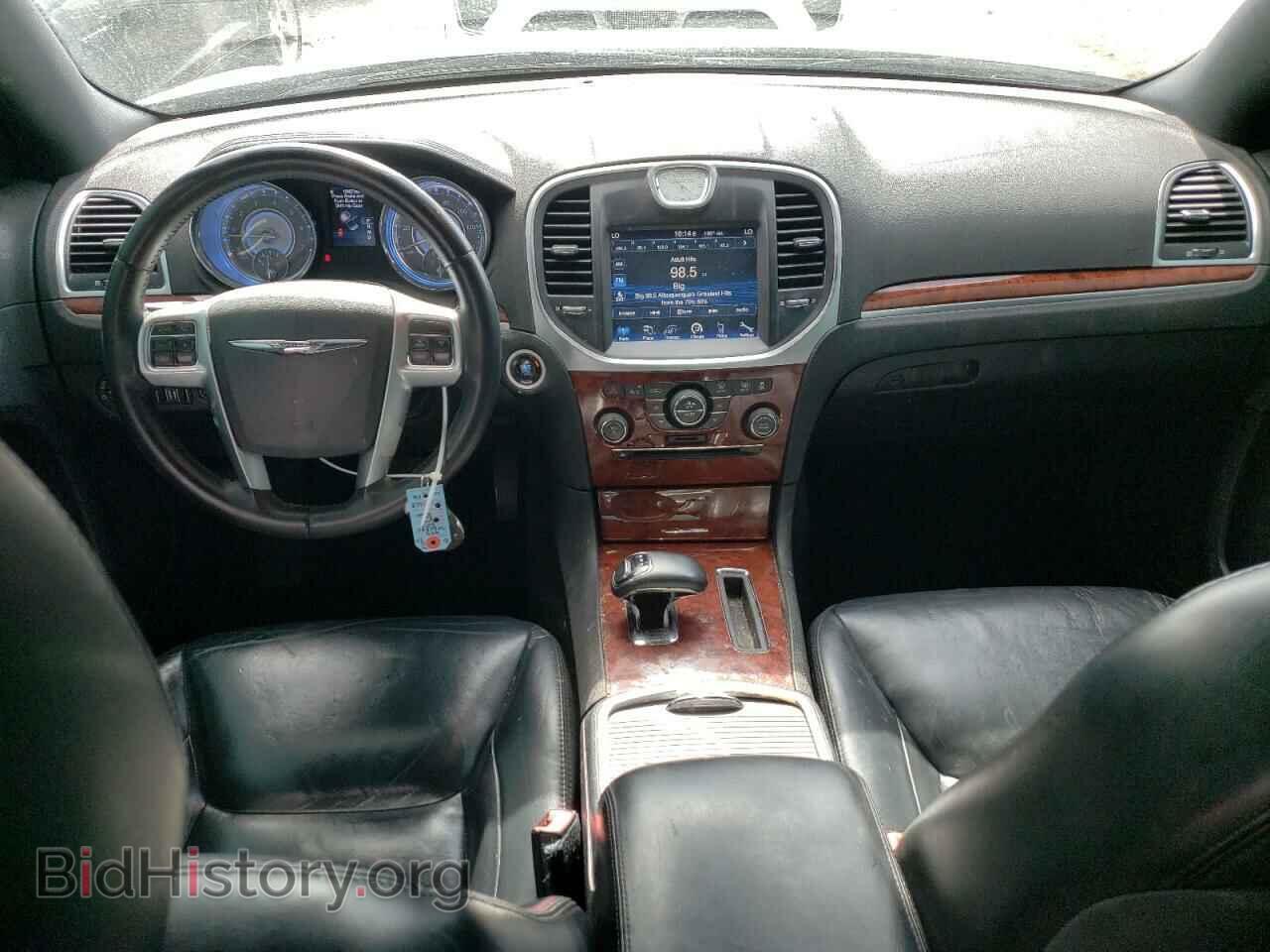 2013 CHRYSLER 300 - VIN: 2C3CCAAG0DH606880 - Фото 8