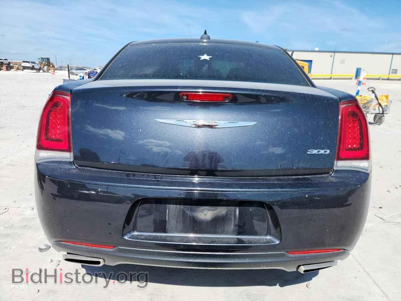2018 CHRYSLER 300 - VIN: 2C3CCAAG0JH331975 - Фото 6