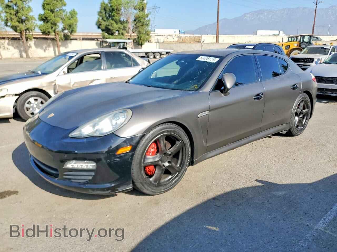 Photo WP0AA2A79BL011833 - PORSCHE PANAMERA 2011