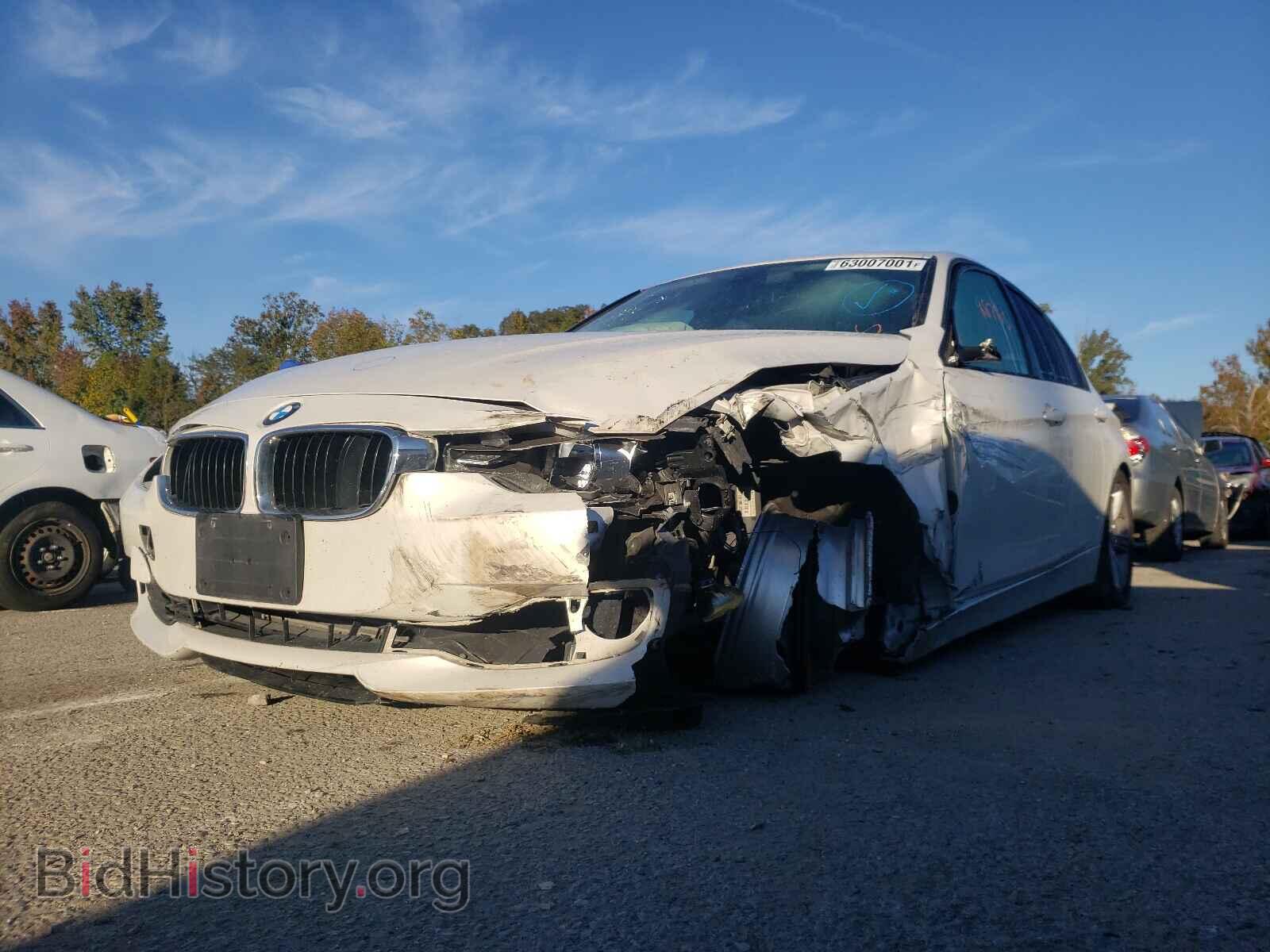 2014 BMW 3 SERIES - VIN: WBA3A5C56EP600323 - Фото 2