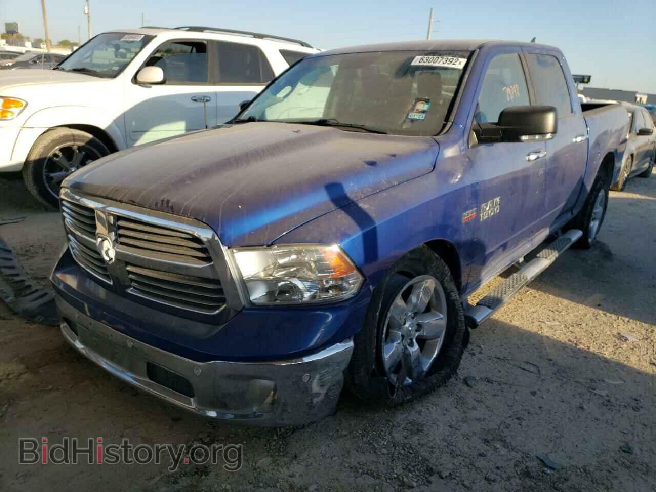 2017 RAM 1500 - VIN: 1C6RR6LT4HS639415 - Фото 2